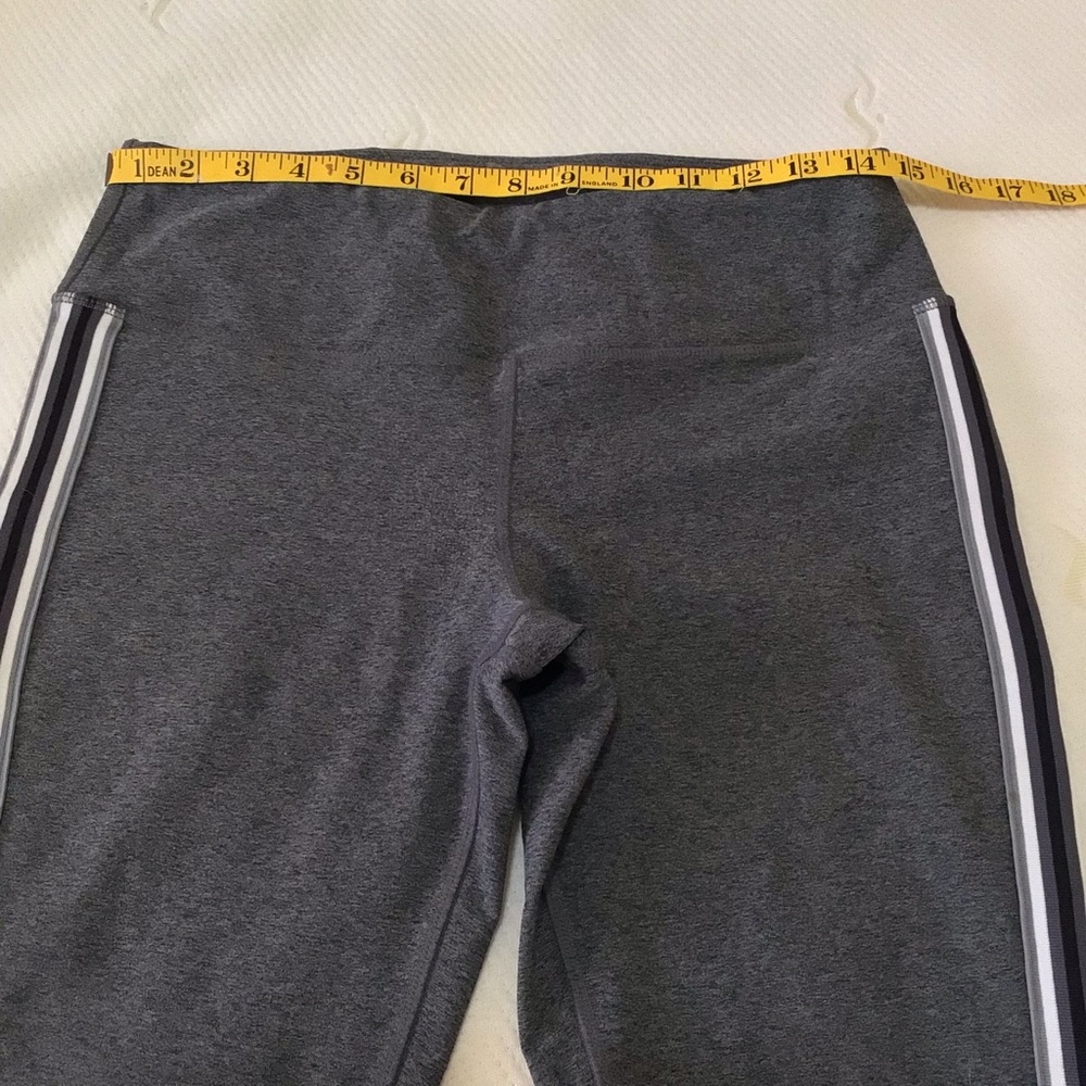MPG Leggings Large Gray Stripe Athleisure Stretch Pants Sporty Yoga Workout - Picture 6 of 14